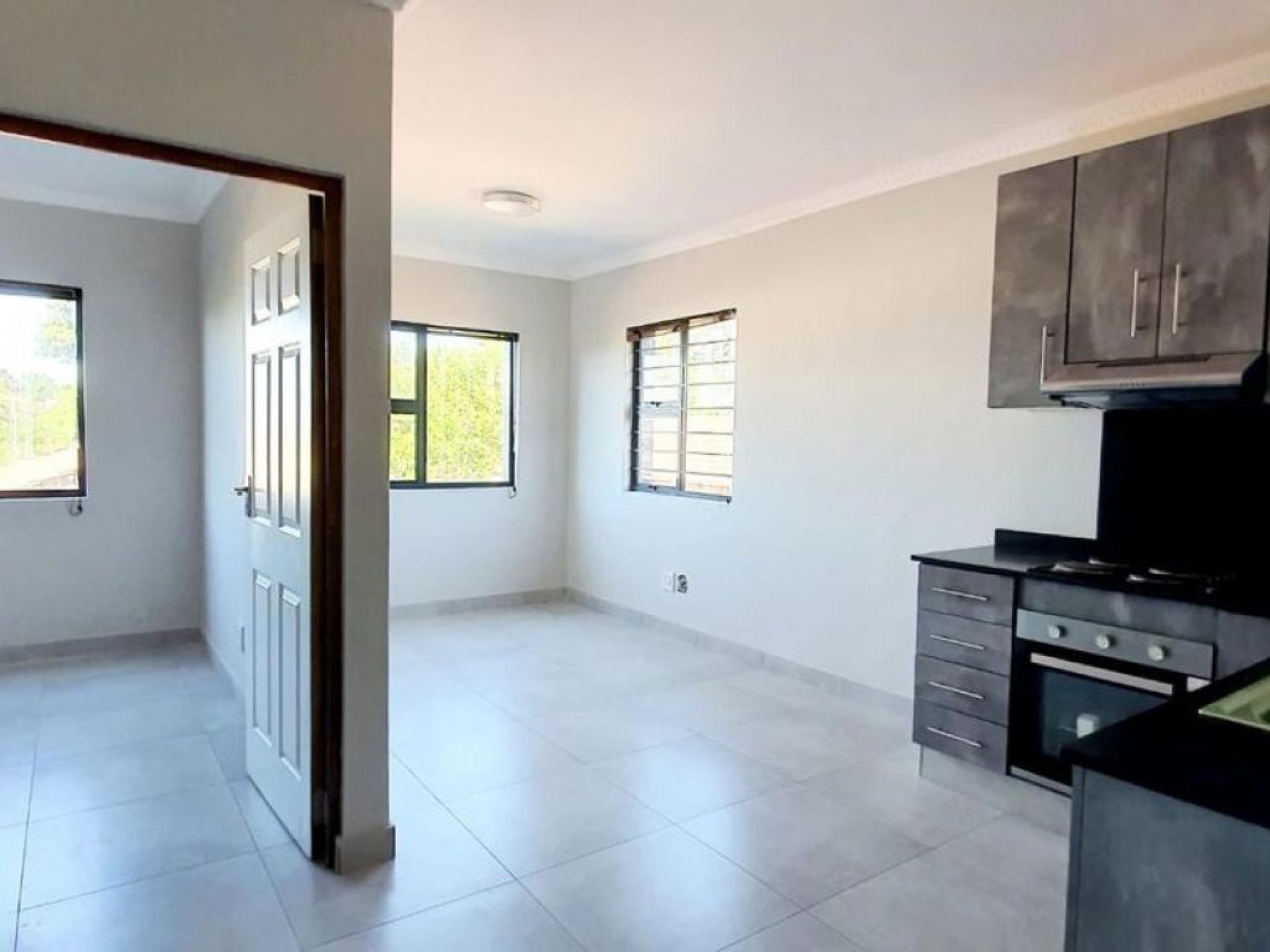1 Bedroom Apartment to Rent in Montclair (Dbn) Property to