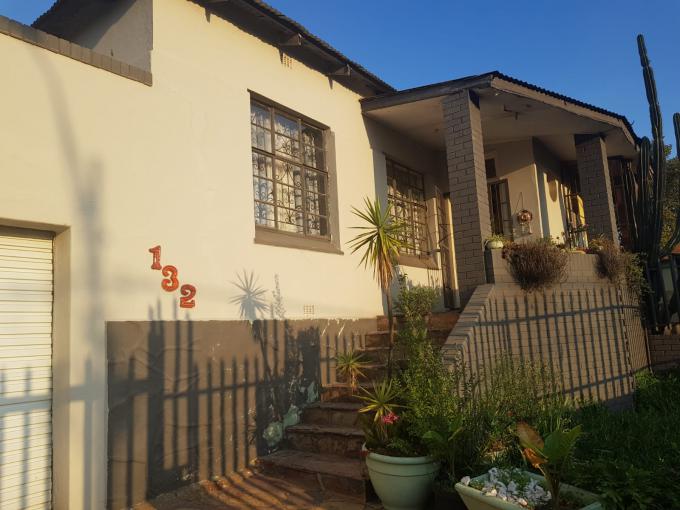 3 Bedroom House for Sale For Sale in West Turffontein - MR566595