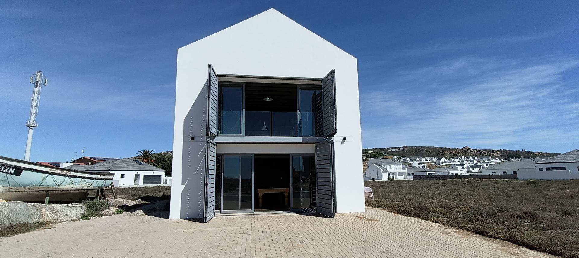 2 Bedroom House for Sale For Sale in St Helena Bay MR56662