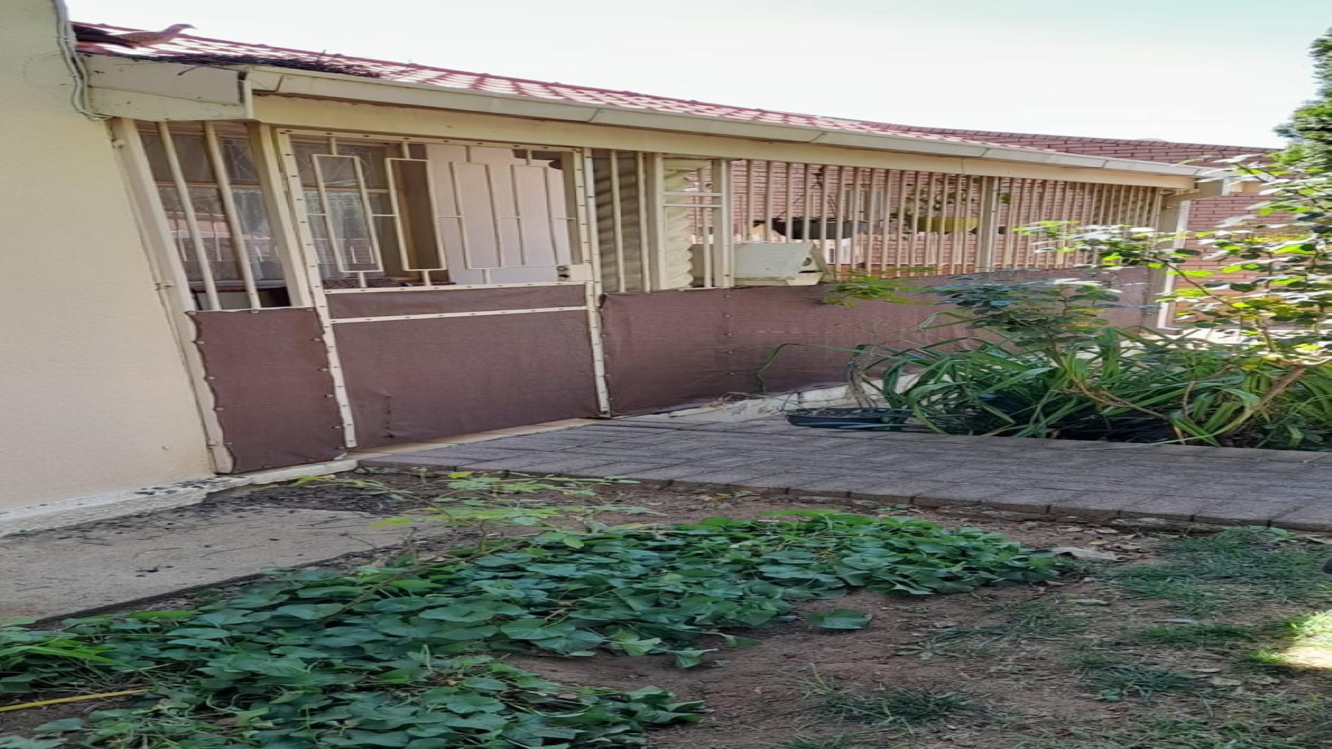 Front View of property in Parys