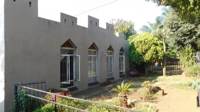 3 Bedroom House for Sale and to Rent For Sale in Daspoort - Home Sell - MR566837