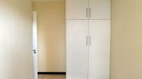 Bed Room 1 - 9 square meters of property in Essenwood