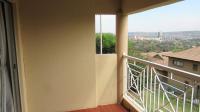 Balcony - 8 square meters of property in Primrose Hill