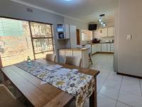  of property in Glenvista