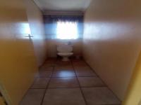 Bathroom 2 of property in Atteridgeville