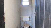 Staff Bathroom of property in Freeway Park