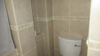 Main Bathroom - 9 square meters of property in Eikepark