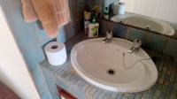 Bathroom 2 - 3 square meters of property in Glenmore (KZN)