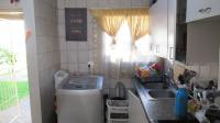 Kitchen - 12 square meters of property in Comet