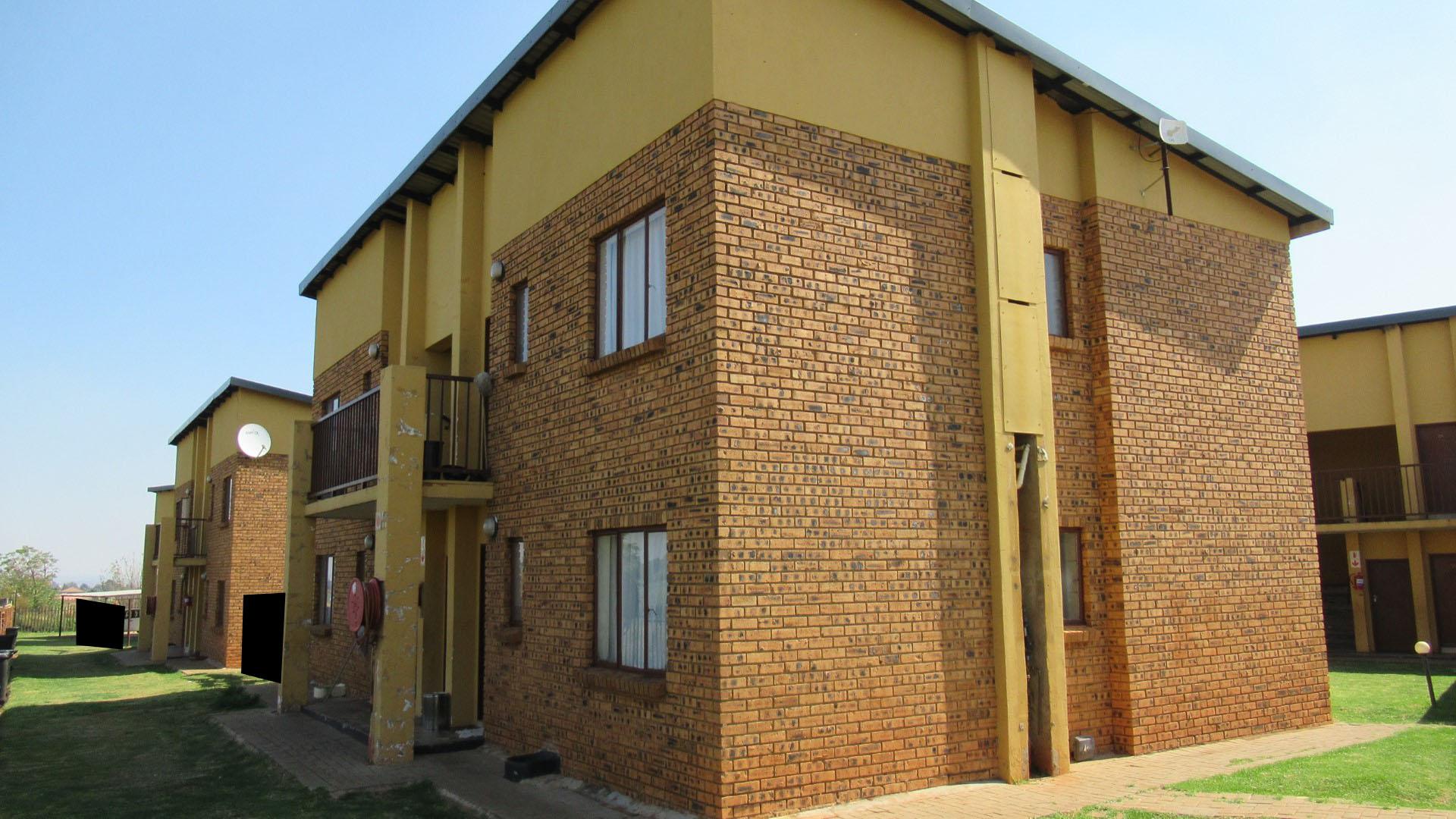 Front View of property in Boksburg