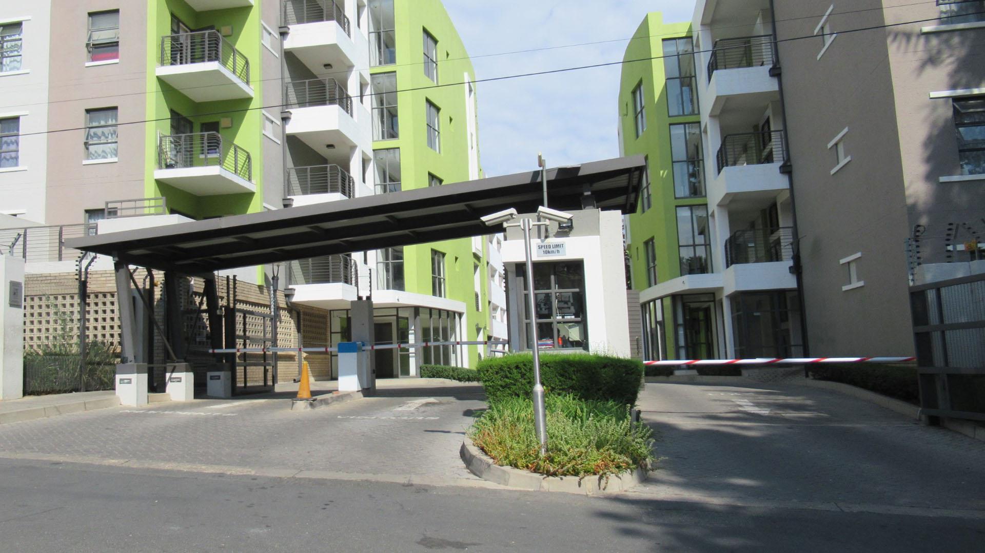 Front View of property in Edenburg - Jhb