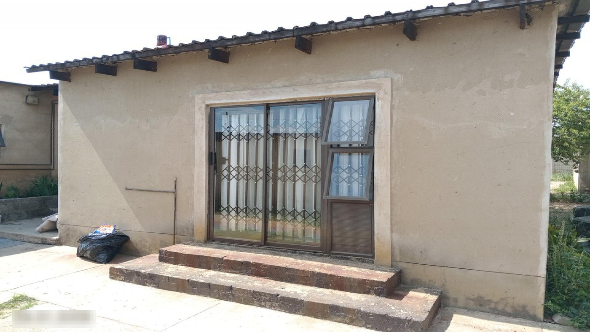 Flatlet of property in Madadeni