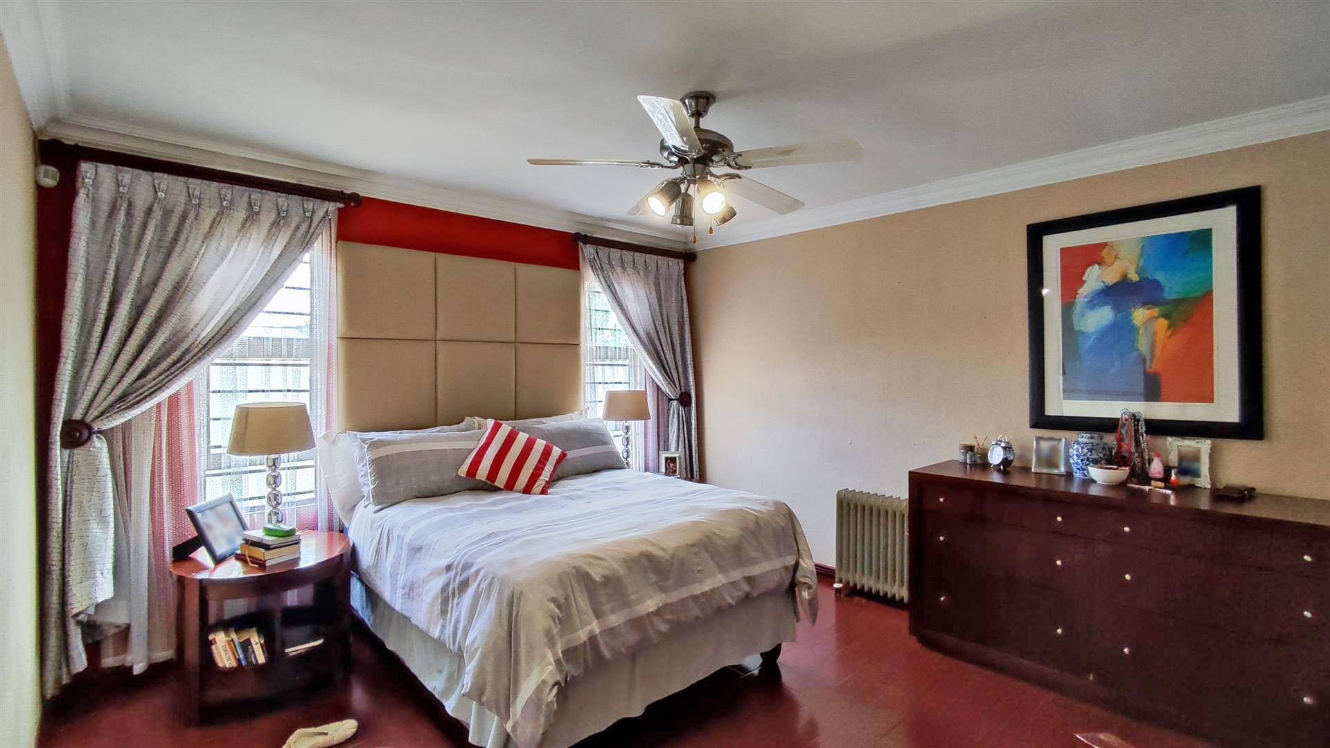 Main Bedroom - 20 square meters of property in Vosloorus