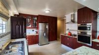 Kitchen - 17 square meters of property in Vosloorus