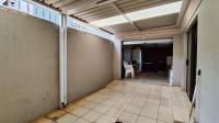 Patio - 6 square meters of property in Vosloorus