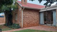 3 Bedroom 2 Bathroom House for Sale for sale in Lenasia South