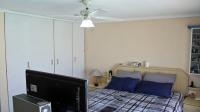 Main Bedroom - 23 square meters of property in Lenasia South