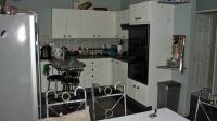 Kitchen - 10 square meters of property in Lenasia South