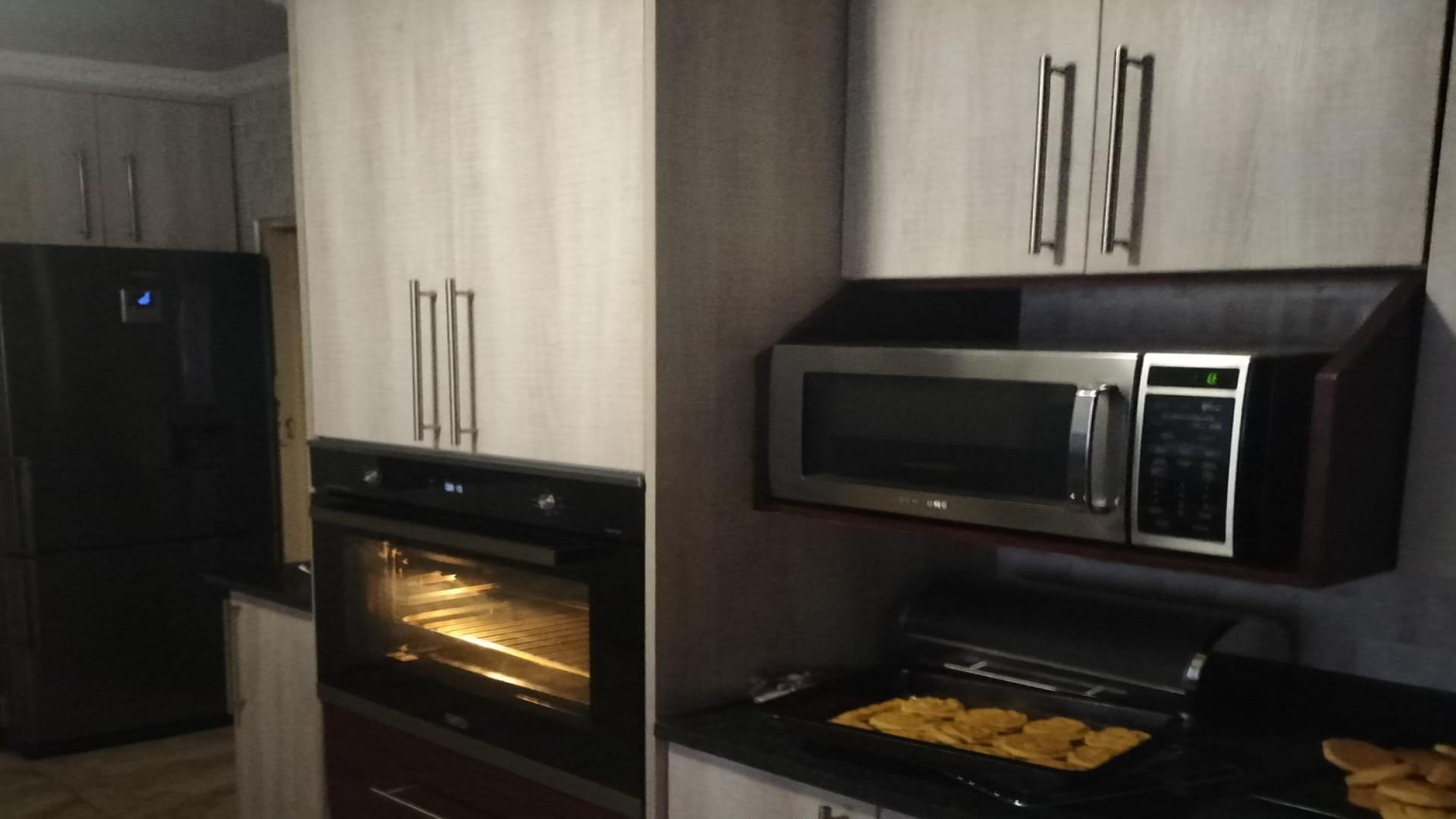 Kitchen of property in Vanderbijlpark