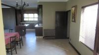 Dining Room - 29 square meters of property in Fourways