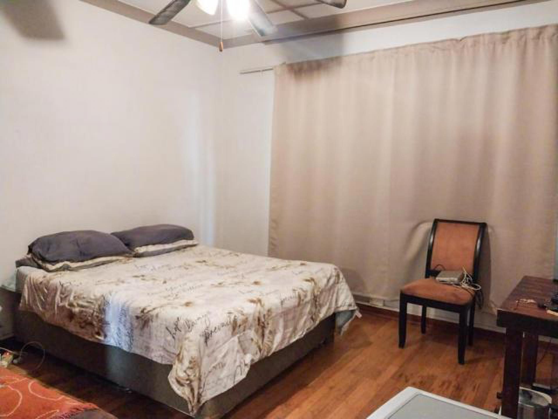 Bed Room 1 of property in Sunnyside