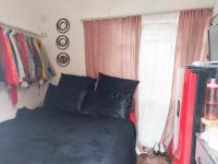Main Bedroom of property in Sunnyside