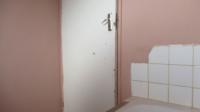 Bathroom 1 - 4 square meters of property in Protea Glen