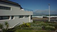 3 Bedroom 2 Bathroom House to Rent for sale in Bloubergstrand