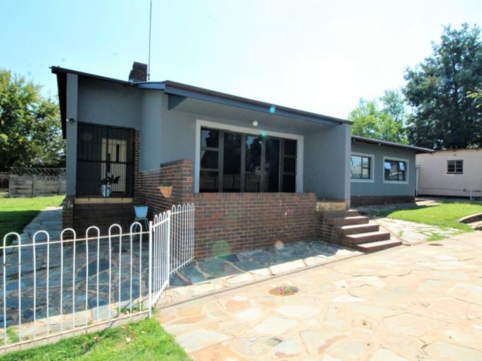 4 Bedroom House for Sale For Sale in Valhalla MR568973 M