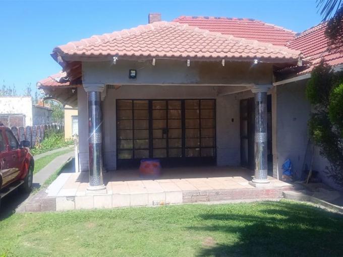 4 Bedroom House for Sale For Sale in Vereeniging - MR569064