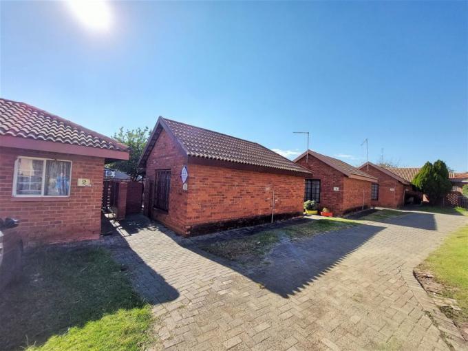 1 Bedroom Simplex for Sale For Sale in Parys - MR569081