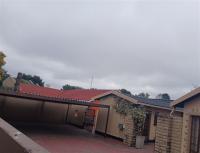 Front View of property in Vaalpark