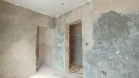 Bed Room 1 - 11 square meters of property in Halfway Gardens