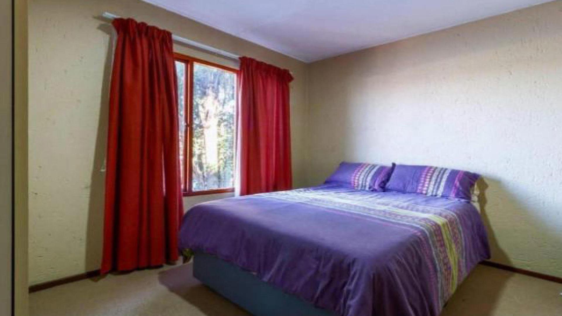 Bed Room 4 of property in Bromhof