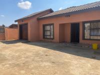 5 Bedroom 2 Bathroom House for Sale for sale in Polokwane