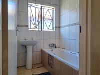 Bathroom 1 of property in Soshanguve East