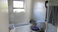 Main Bathroom - 6 square meters of property in Douglasdale