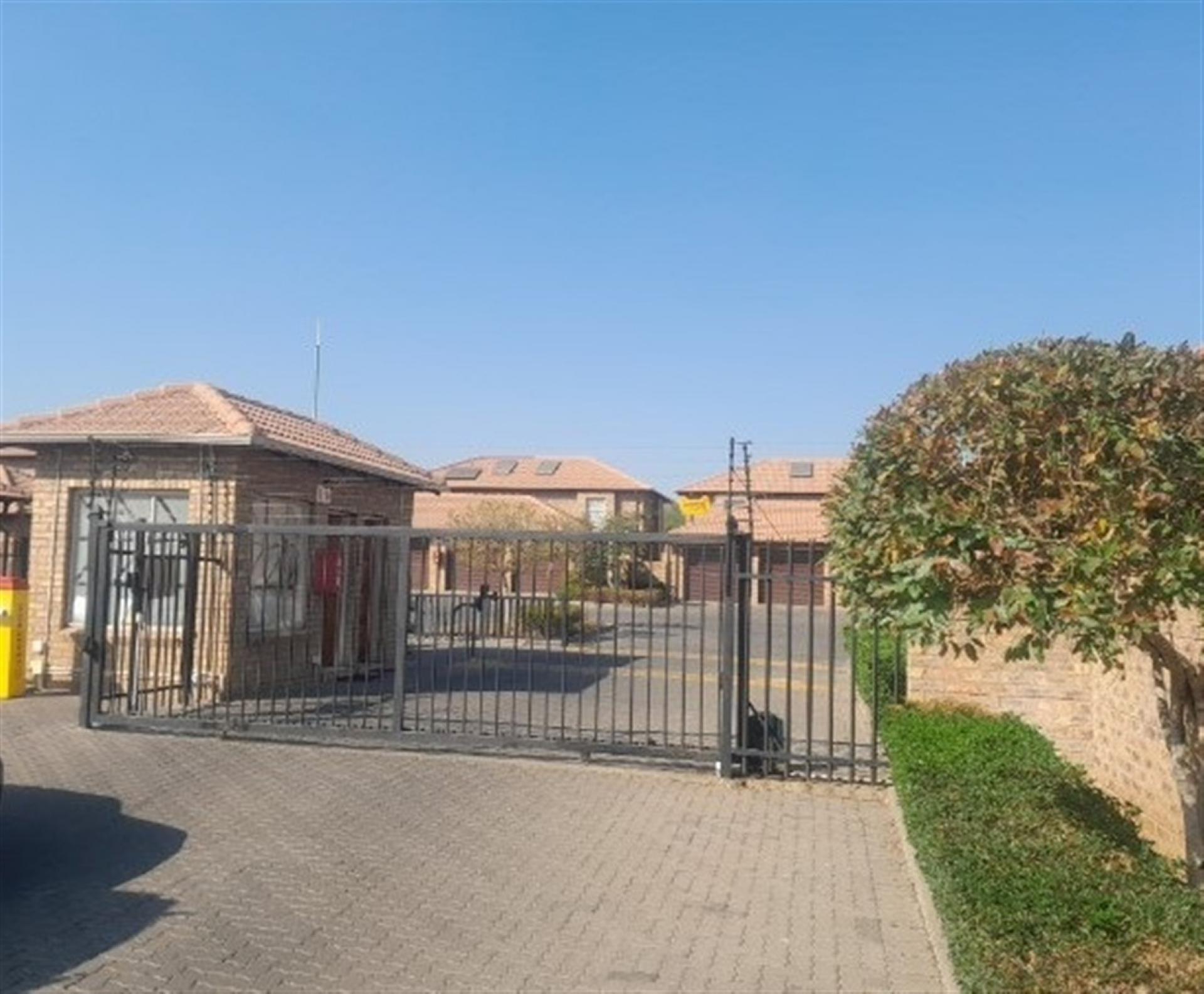 Front View of property in Annlin