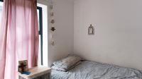Bed Room 1 - 9 square meters of property in Kraaifontein