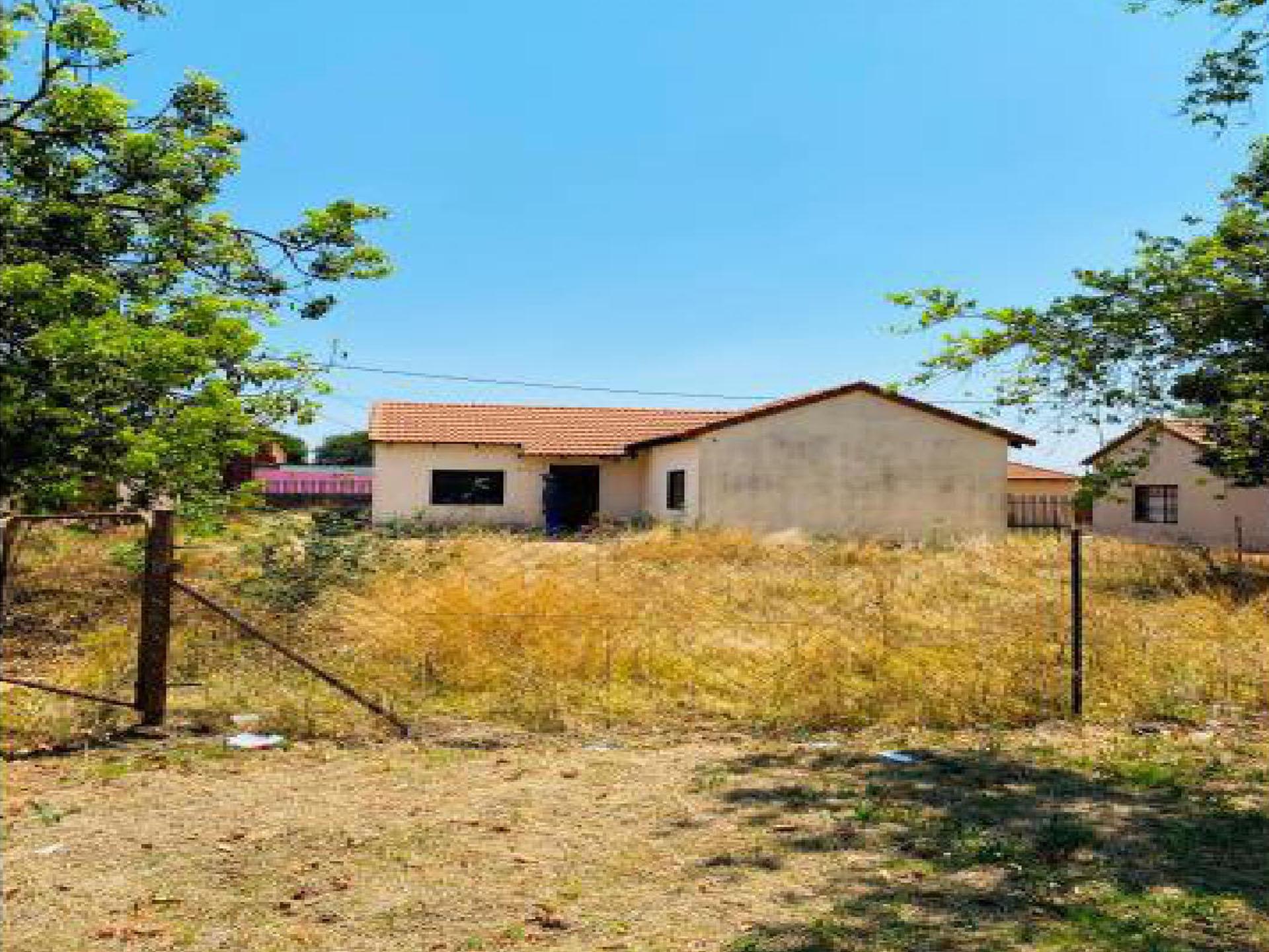Front View of property in Ga-Rankuwa