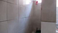Bathroom 1 - 10 square meters of property in Regents Park