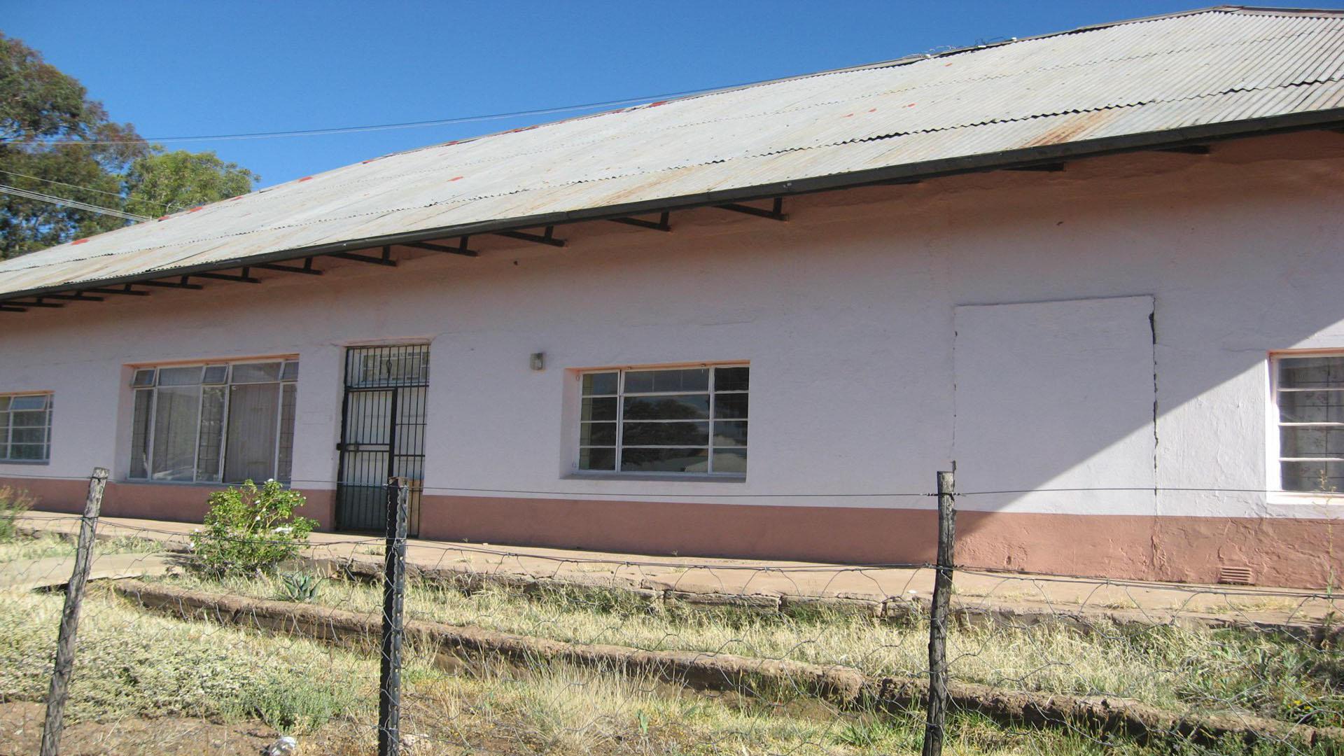 Front View of property in Steynsburg