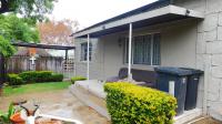 Front View of property in Mountain View