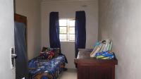 Bed Room 1 - 9 square meters of property in Mountain View