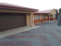 4 Bedroom 2 Bathroom House for Sale for sale in Hospitaalpark