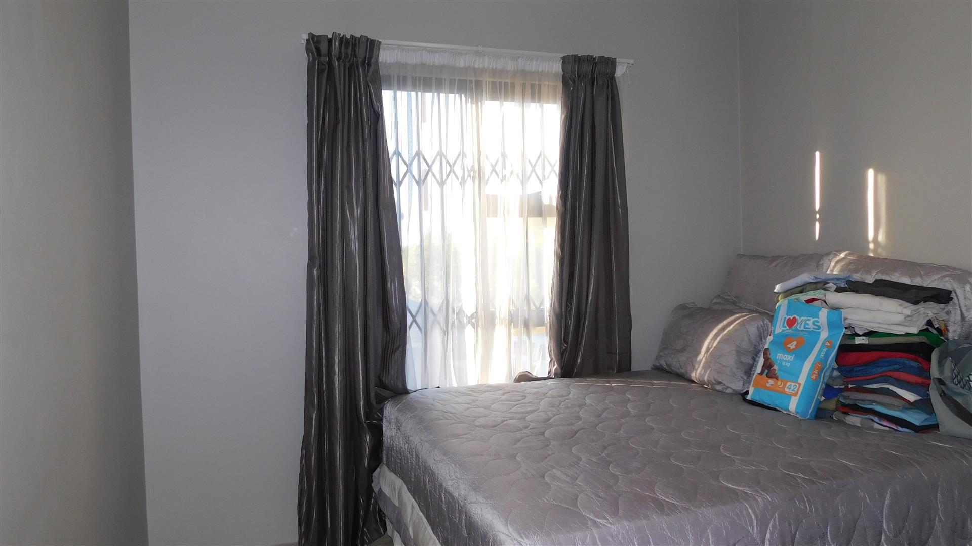 Bed Room 2 - 10 square meters of property in Doornpoort