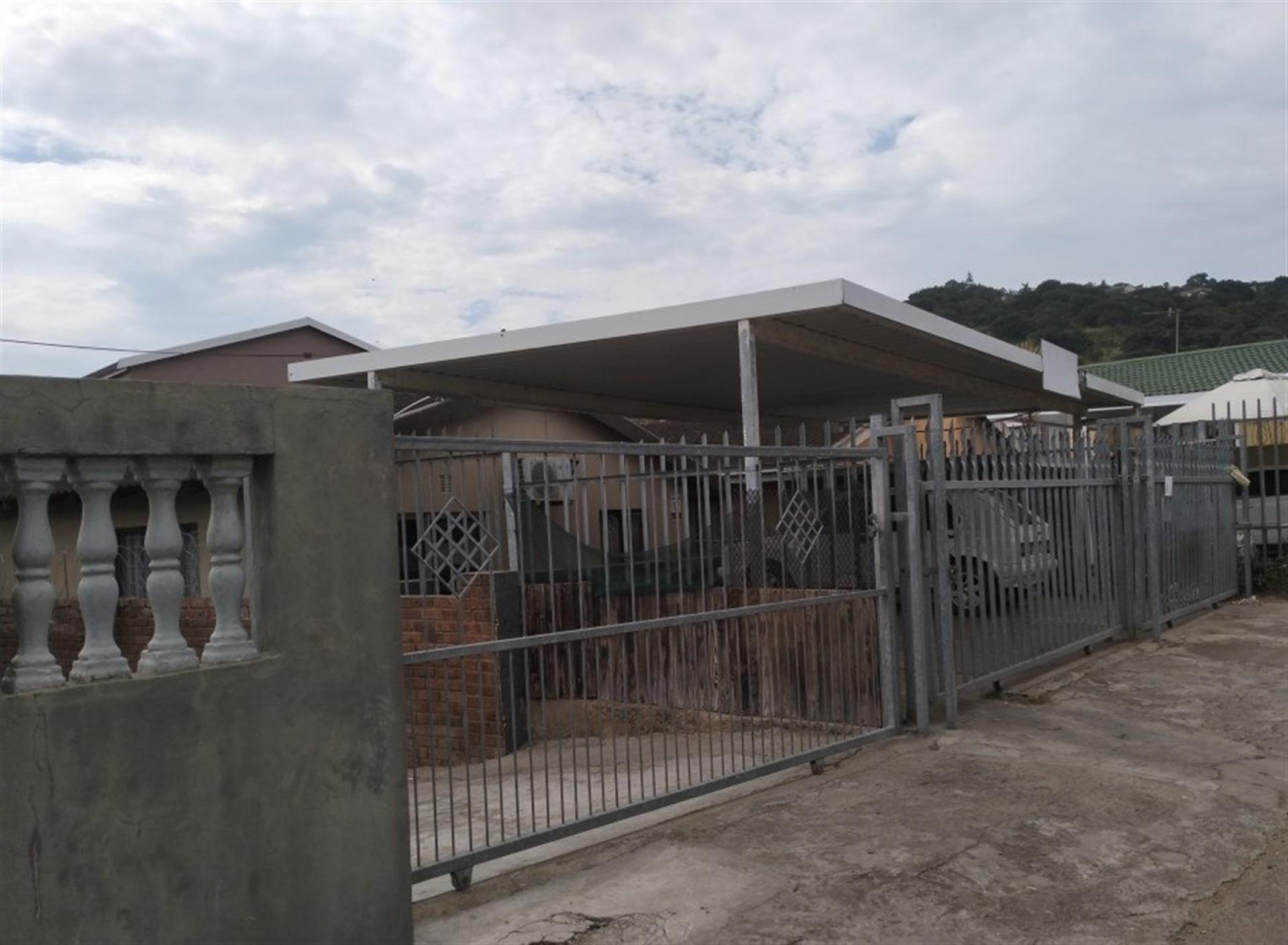 Front View of property in Redcliffe