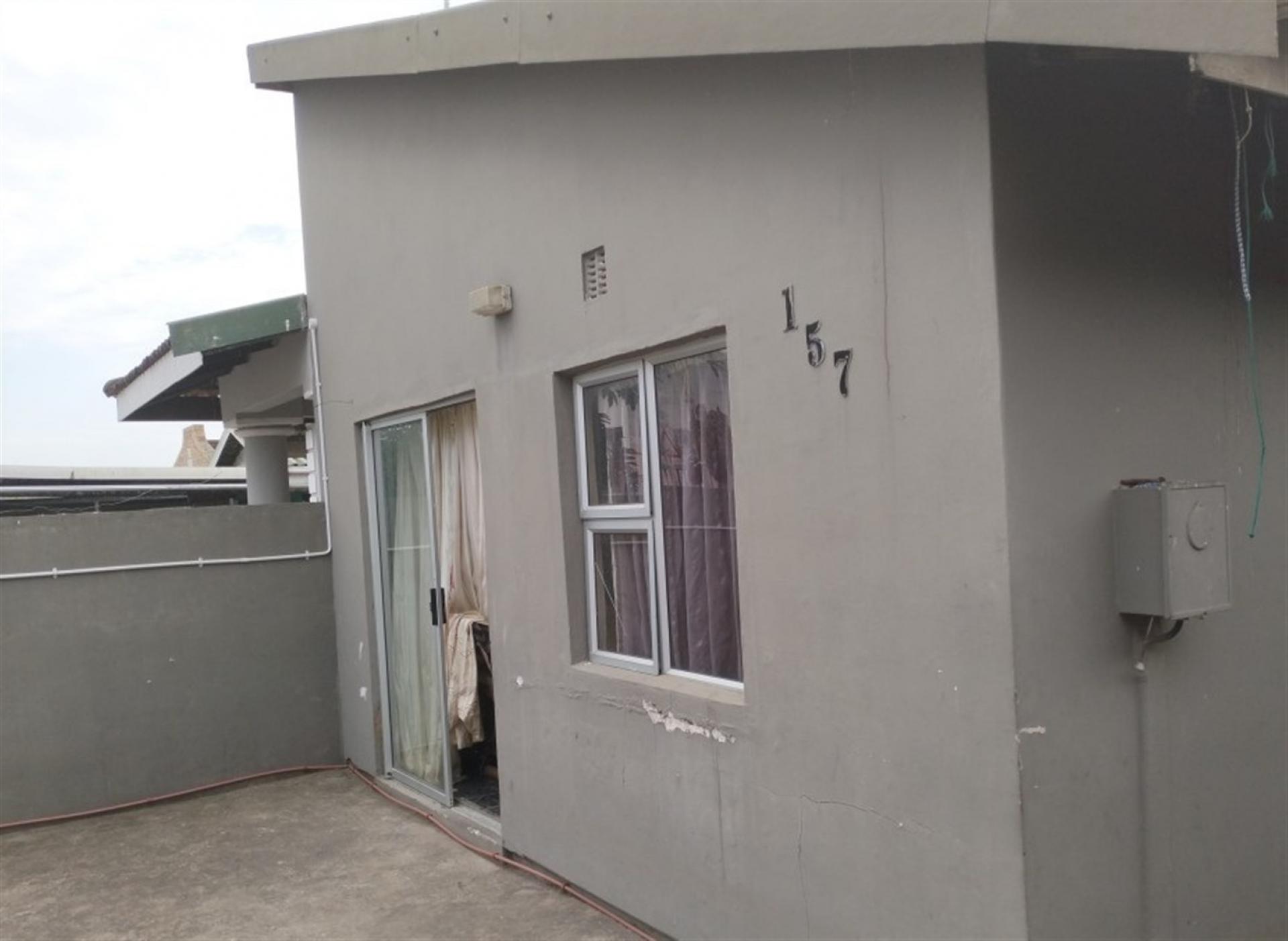 Front View of property in Redcliffe