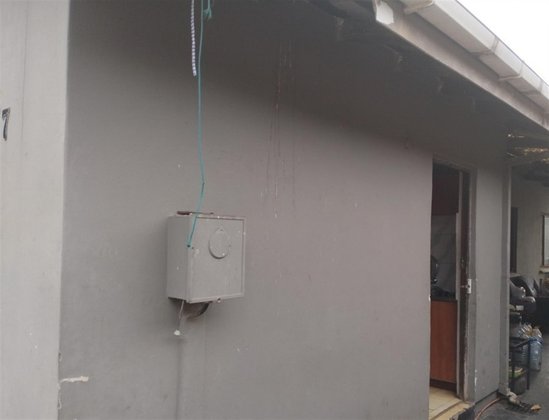 Front View of property in Redcliffe