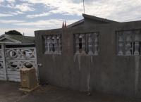 Front View of property in Redcliffe